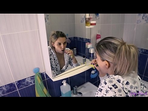 ❤️ פריצה עם צעירים בפיג'מה מסתיימים אוראלי בהצטיינות בתחת - לי שחור ️ סרטון פורנו אצלנו iw.massagecenter-yalta.ru ☑